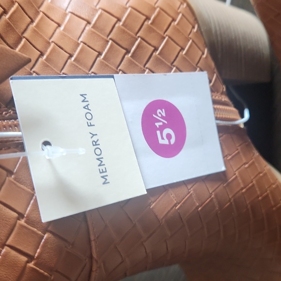 Arden Mid Shaft Boots - Universal Thread - Picture 6 of 8